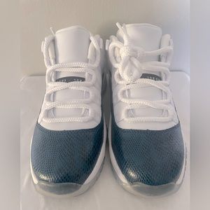 Jordan 11 retro